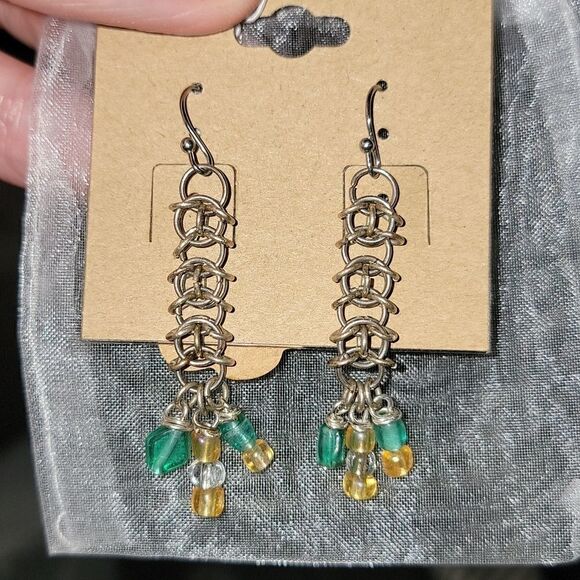 Chainmail Dangling Earrings With Beads #E31 - Picture 1 of 3